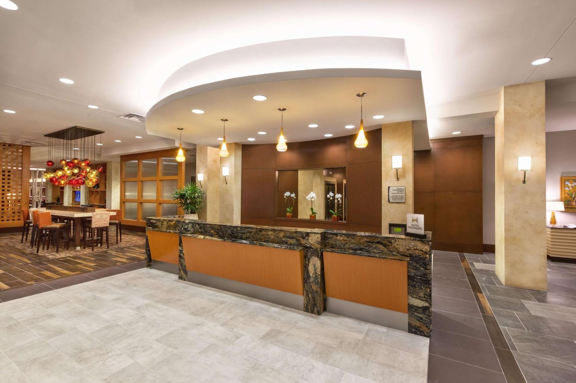 Otel Homewood By Hilton Downtown 3*