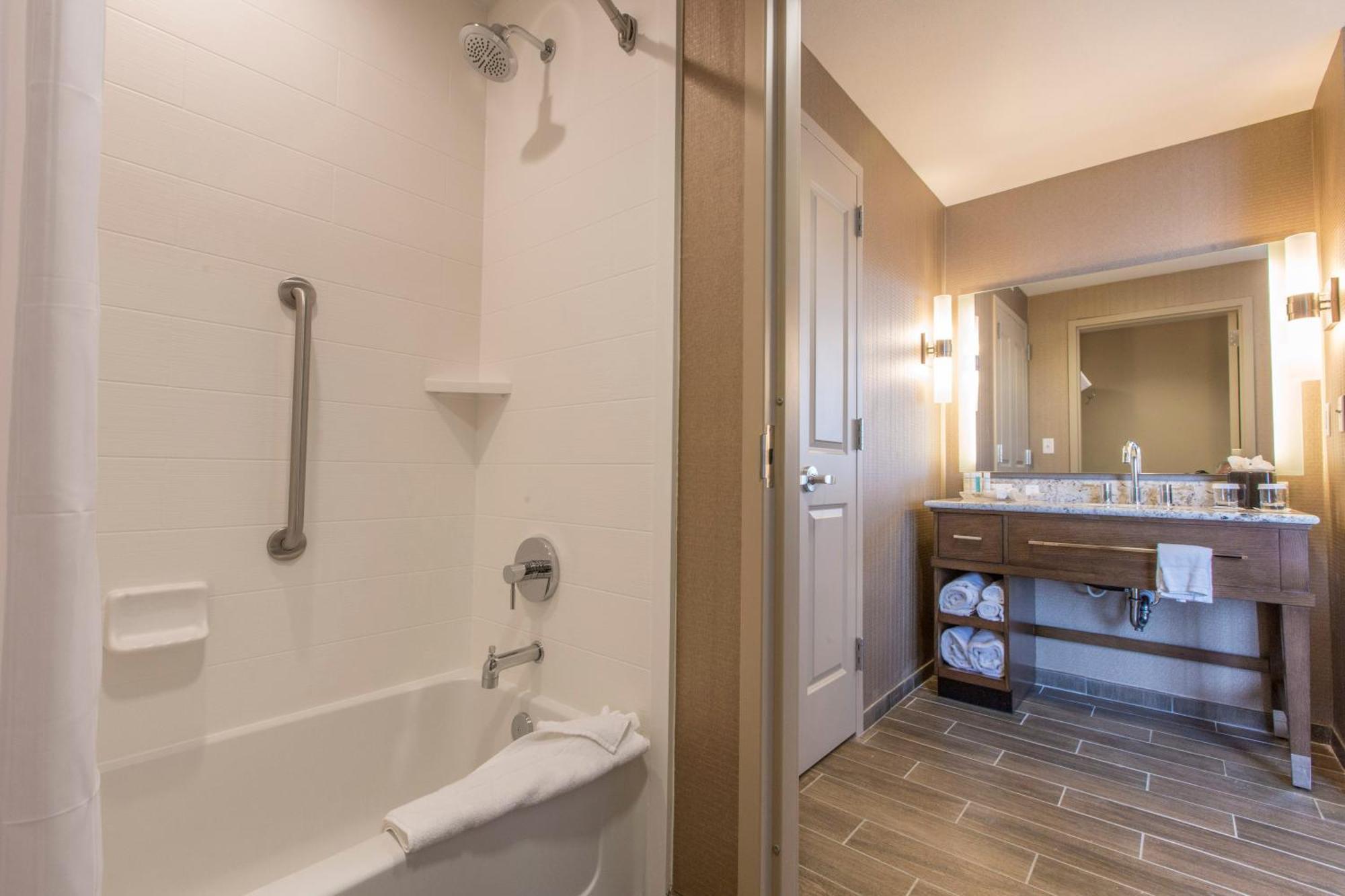 Otel Homewood By Hilton Downtown